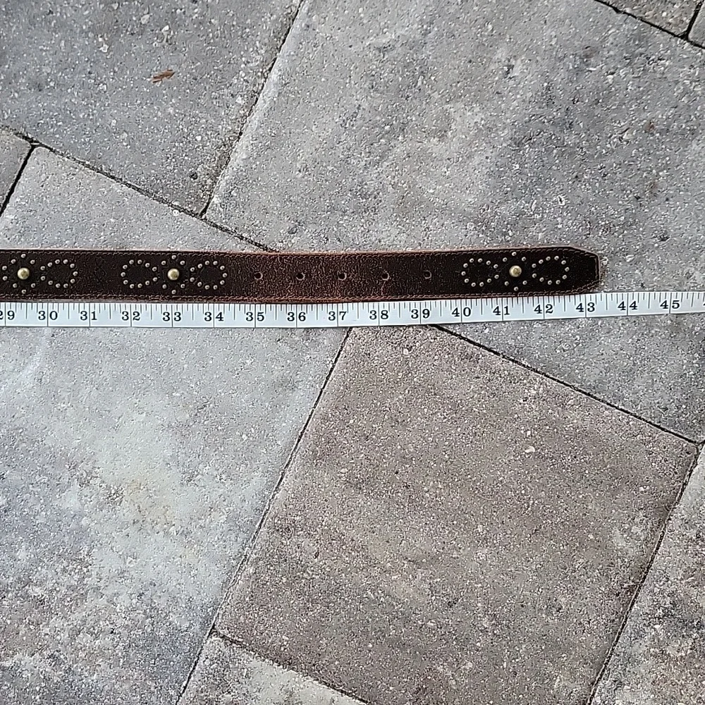 FRYE AND CO. Western Leather Belt with Antique Brass Hardware Sz L